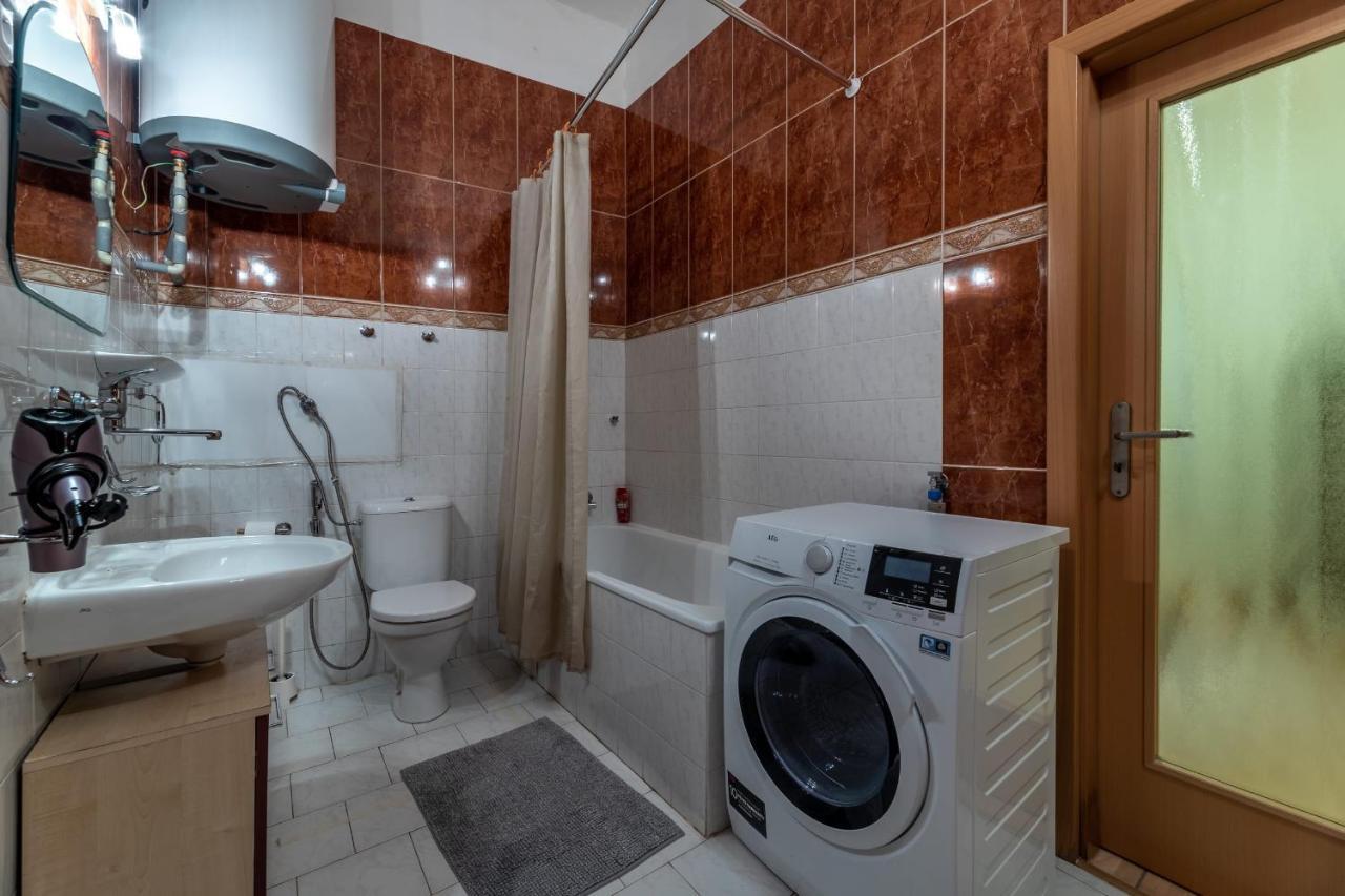 Spacious 3 Bedroom Apartment In The Heart Of Praha Eksteriør bilde
